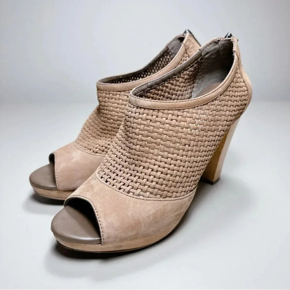 Banana Republic Leather Peep Toe Woven Wooden Heel  Brow Booties - Picture 2 of 13